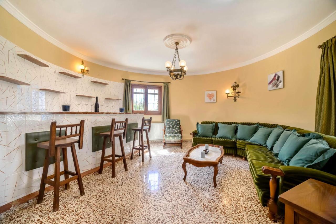 Puchero - Plusholidays Calp
