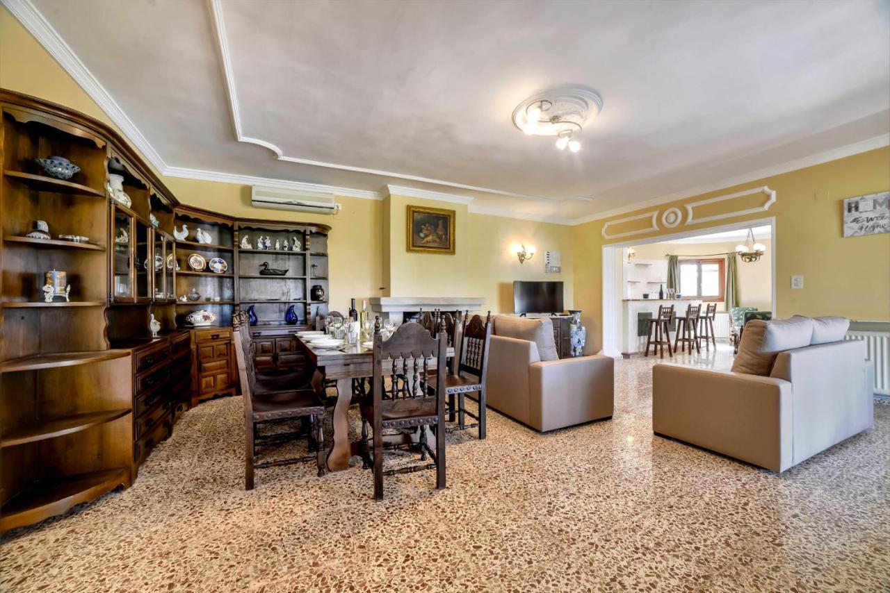 Puchero - Plusholidays Villa Calp